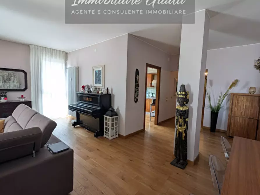 Immagine 5 di Appartamento in vendita  in Via Dante Alighieri 15 a Vittorio Veneto