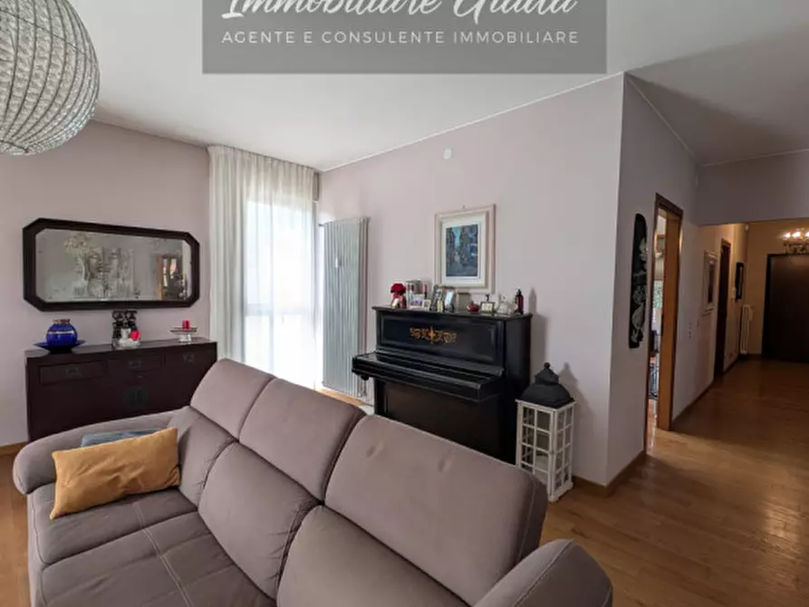 Immagine 7 di Appartamento in vendita  in Via Dante Alighieri 15 a Vittorio Veneto