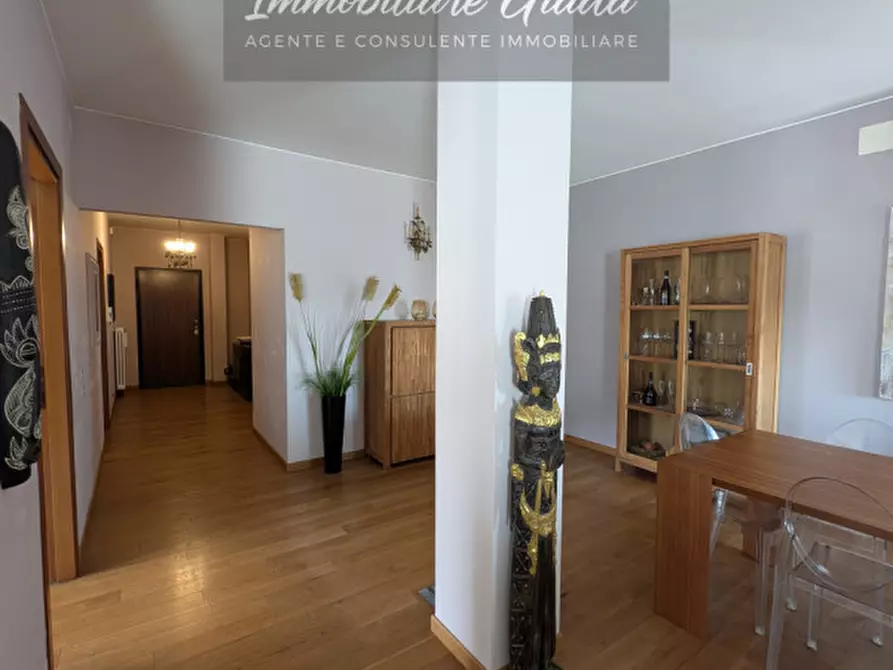 Immagine 11 di Appartamento in vendita  in Via Dante Alighieri 15 a Vittorio Veneto