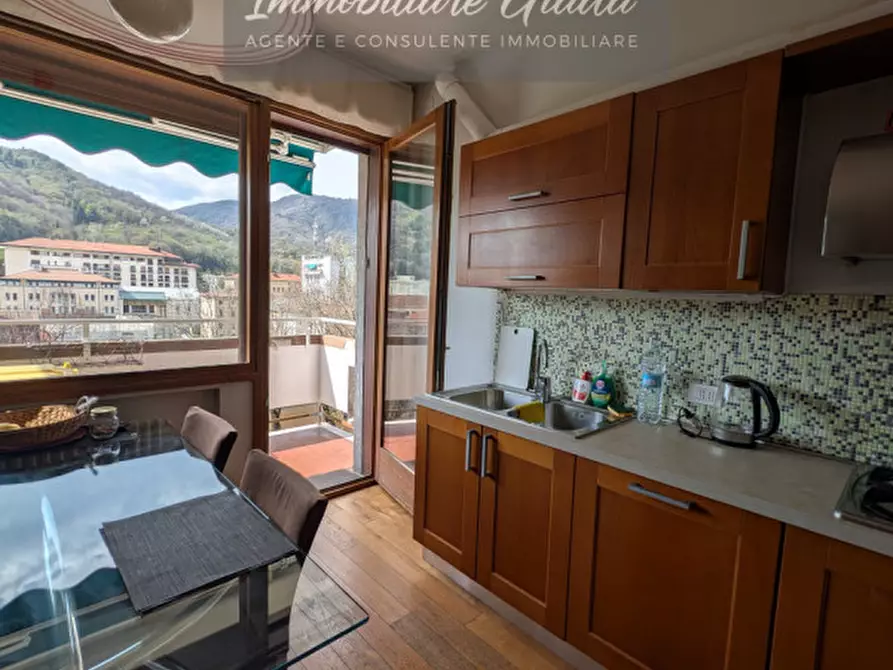 Immagine 17 di Appartamento in vendita  in Via Dante Alighieri 15 a Vittorio Veneto