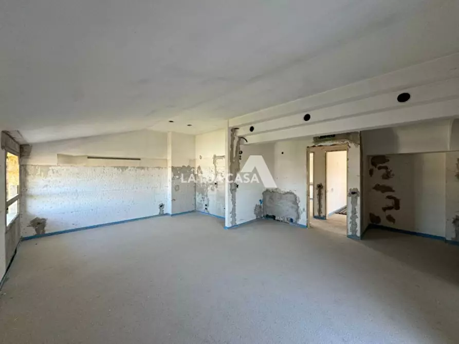 Immagine 2 di Appartamento in vendita  a Villafranca Di Verona