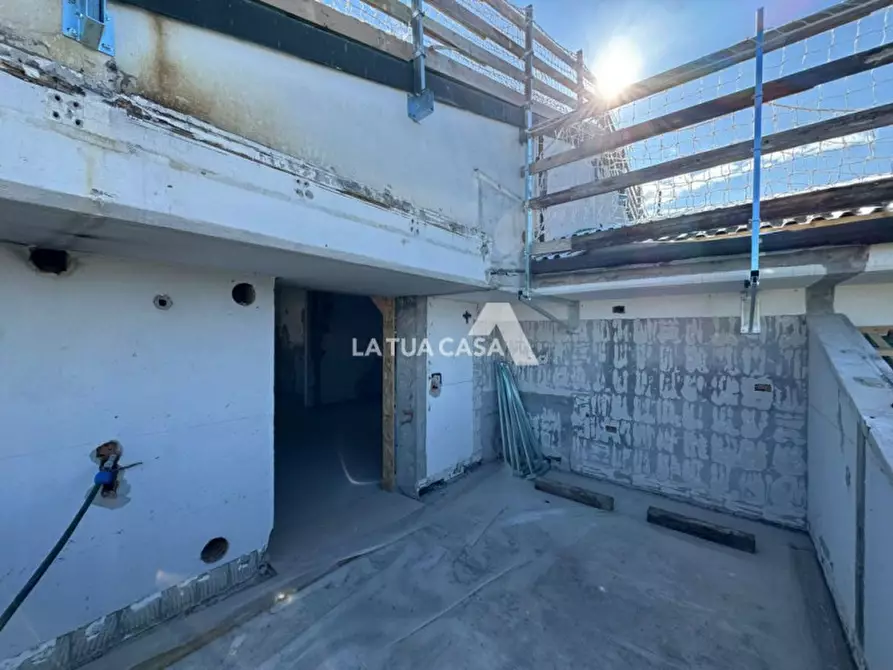 Immagine 8 di Appartamento in vendita  a Villafranca Di Verona