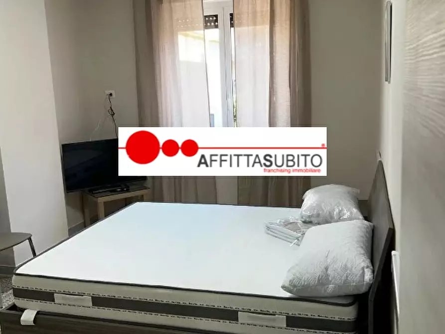 Immagine 1 di Appartamento in affitto  in via generale d'ambrosio 22 a Napoli