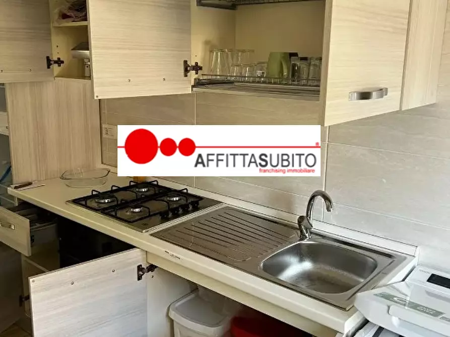 Immagine 2 di Appartamento in affitto  in via generale d'ambrosio 22 a Napoli