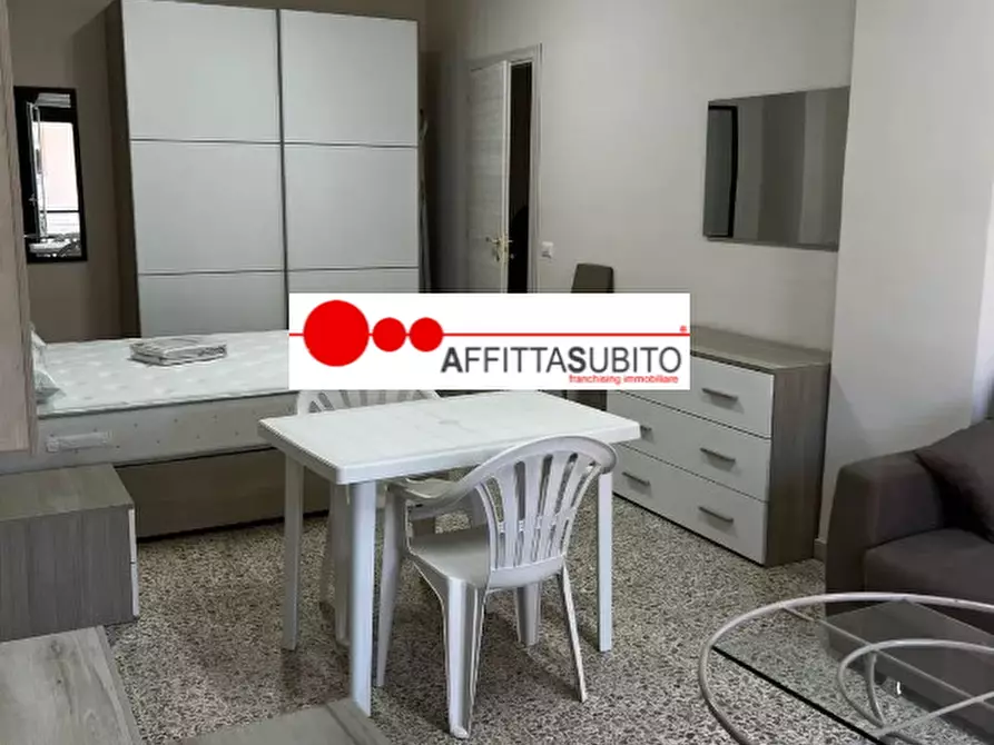 Immagine 4 di Appartamento in affitto  in via generale d'ambrosio 22 a Napoli