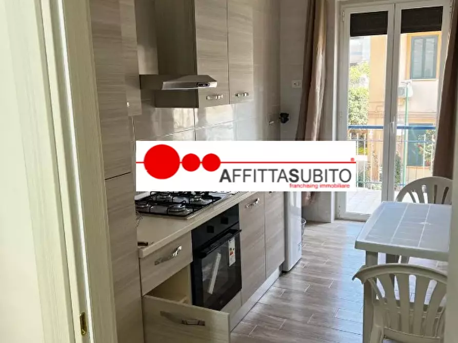 Immagine 10 di Appartamento in affitto  in via generale d'ambrosio 22 a Napoli