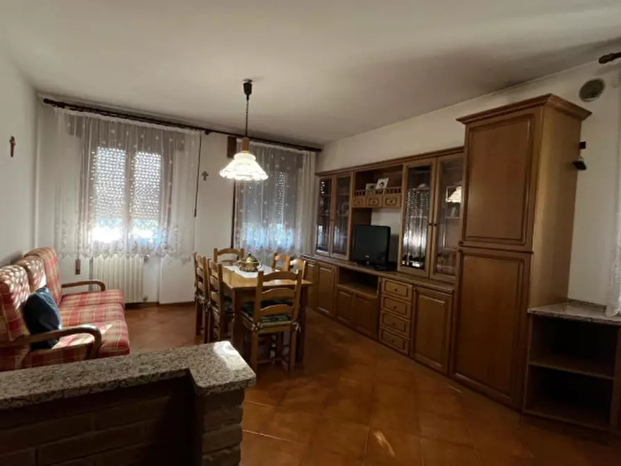 Immagine 3 di Casa indipendente in vendita  a Villa Estense