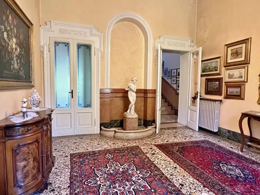 Immagine 5 di Villa in vendita  in Via Legione Antonini, a Vicenza