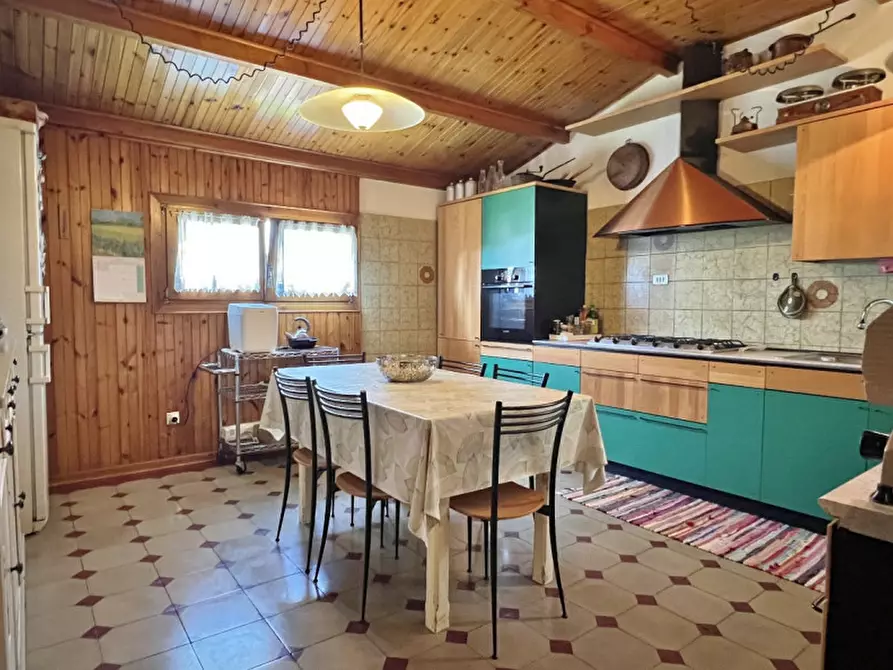 Immagine 27 di Villa in vendita  in Via Legione Antonini, a Vicenza