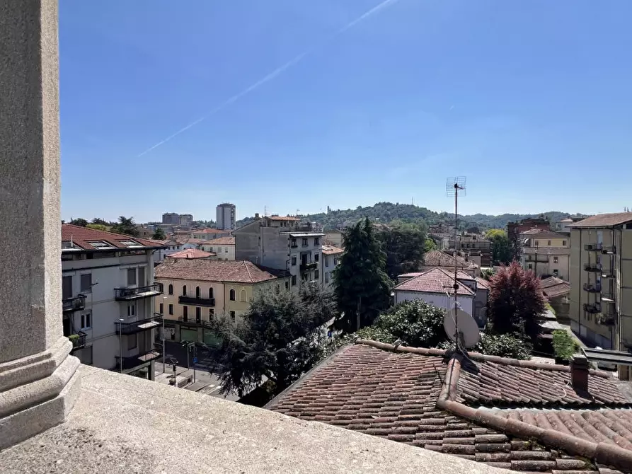 Immagine 30 di Villa in vendita  in Via Legione Antonini, a Vicenza