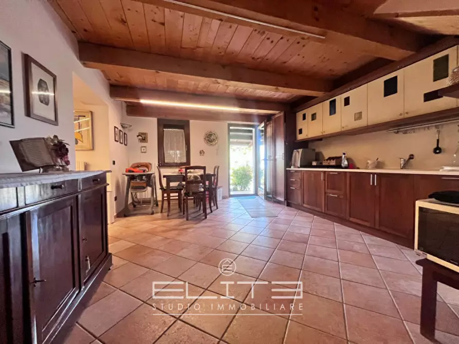 Immagine 3 di Villa in vendita  in CONTRADA FRASCA AGUGLIANO a Agugliano