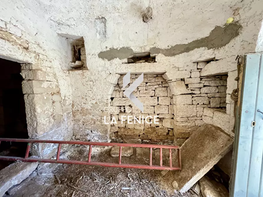 Immagine 48 di Rustico / casale in vendita  in STRADA MONACI a Locorotondo