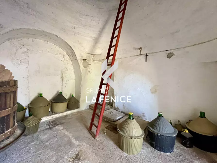 Immagine 63 di Rustico / casale in vendita  in STRADA MONACI a Locorotondo
