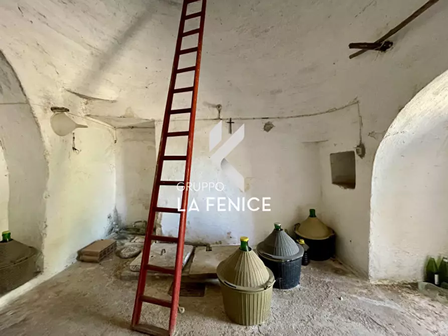 Immagine 65 di Rustico / casale in vendita  in STRADA MONACI a Locorotondo