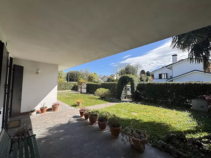 Immagine 5 di Casa bifamiliare in vendita  a Stra