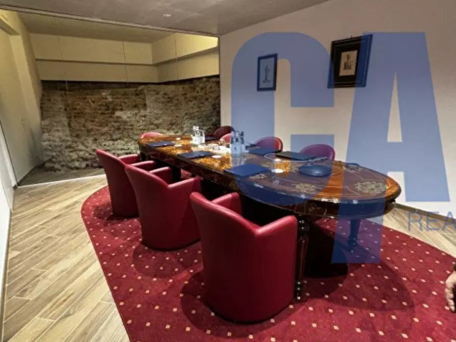 Immagine 11 di Palazzo in affitto  in PIAZZA CORDUSIO a Milano