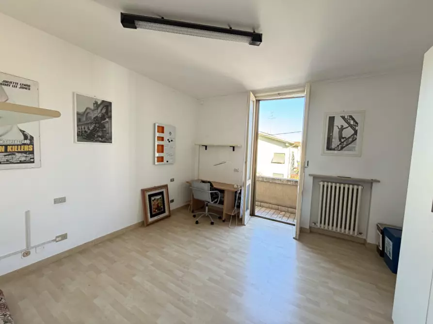 Immagine 16 di Appartamento in vendita  a Suzzara