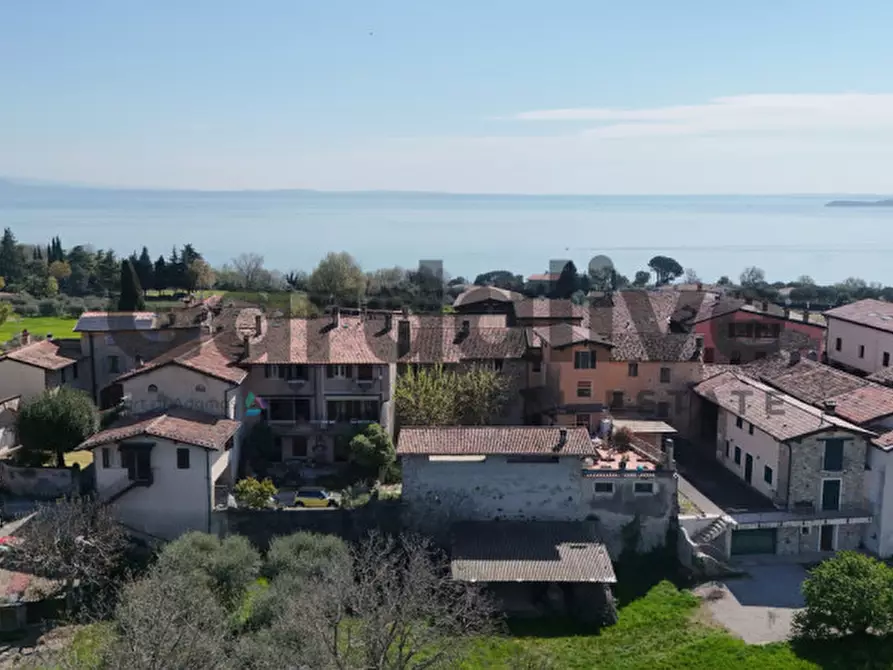 Immagine 2 di Appartamento in vendita  in via xxv aprile a Manerba Del Garda