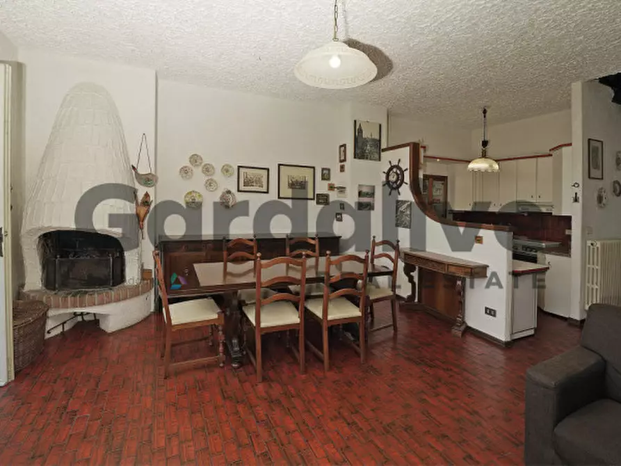 Immagine 10 di Appartamento in vendita  in via xxv aprile a Manerba Del Garda