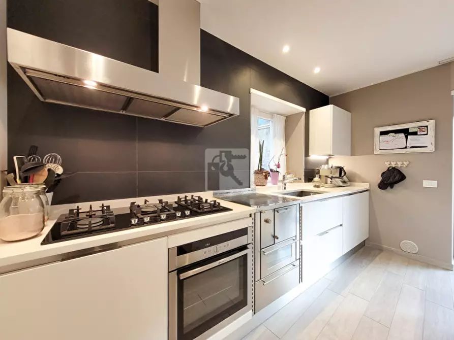 Immagine 5 di Appartamento in vendita  in Via Piave a Ledro