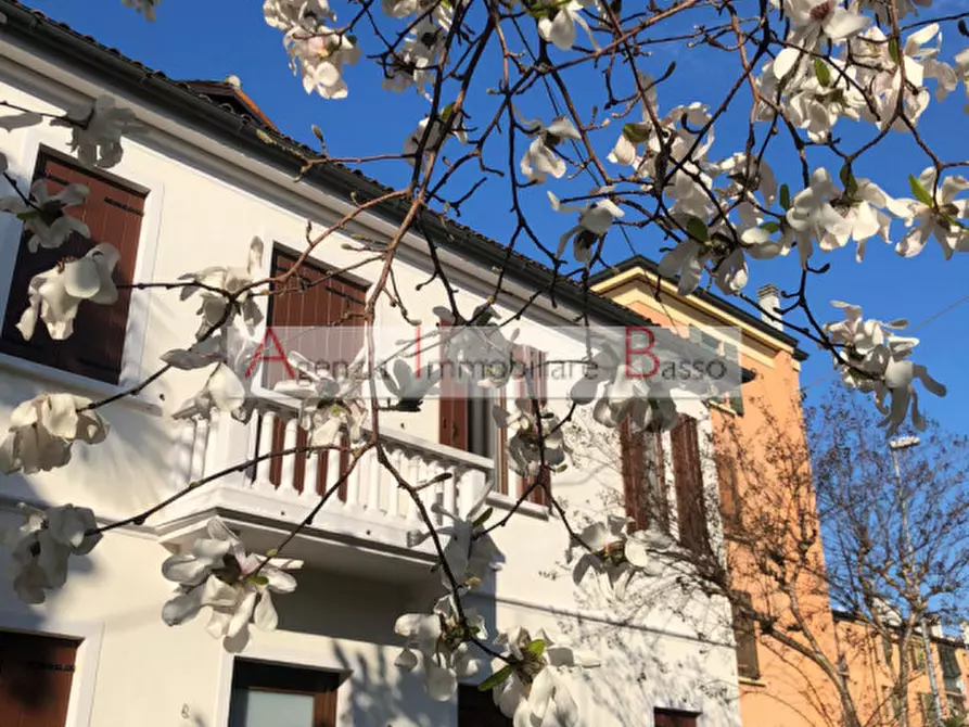 Immagine 2 di Villa in vendita  in Via del Portello a Padova