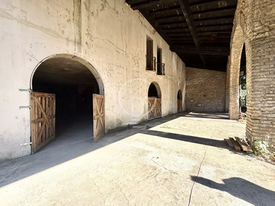 Immagine 11 di Rustico / casale in vendita  in Via Tommaso Dal Molin 30 a Desenzano Del Garda
