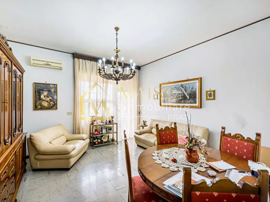 Immagine 4 di Appartamento in vendita  in Lungotevere degli Artigiani a Roma