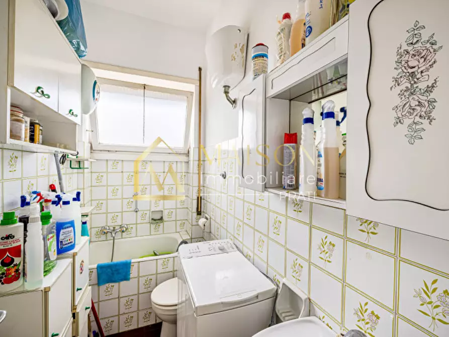 Immagine 25 di Appartamento in vendita  in Lungotevere degli Artigiani a Roma