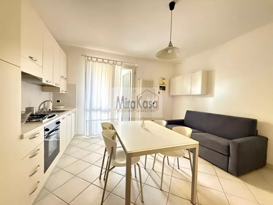 Immagine 8 di Appartamento in vendita  in Viale Solferino a Cervia