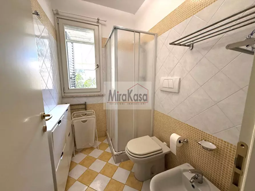 Immagine 13 di Appartamento in vendita  in Viale Solferino a Cervia