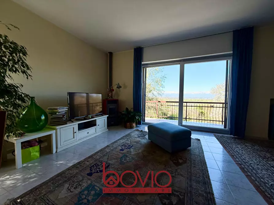 Immagine 8 di Villa in vendita  in STRADA DEL VESIO N°35 a Castiglione Torinese
