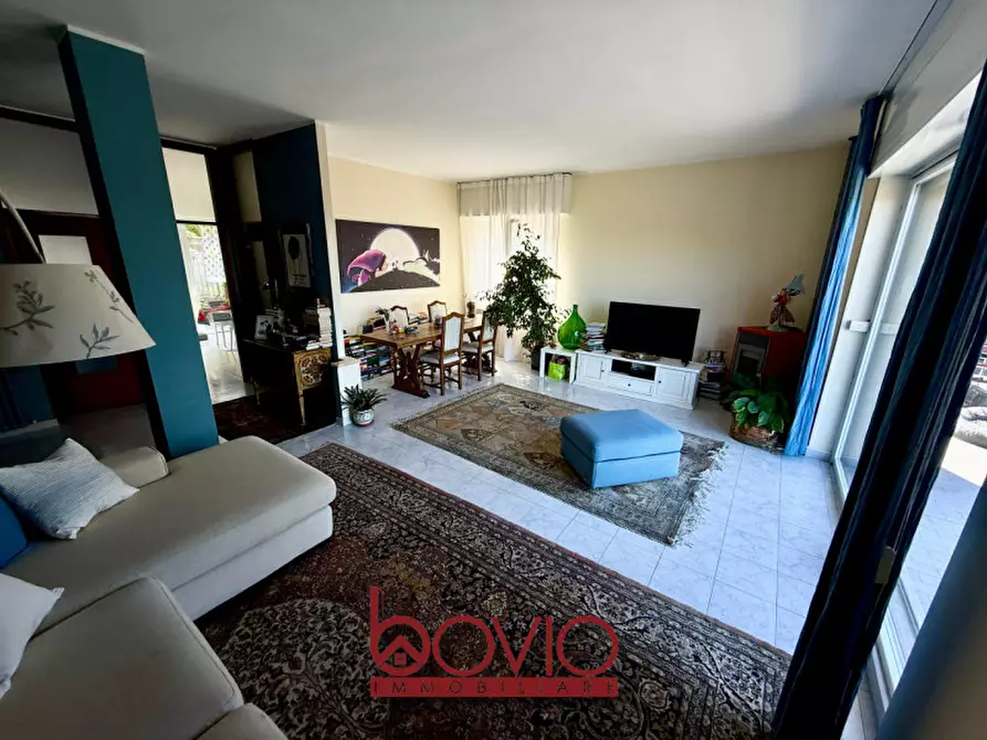 Immagine 11 di Villa in vendita  in STRADA DEL VESIO N°35 a Castiglione Torinese