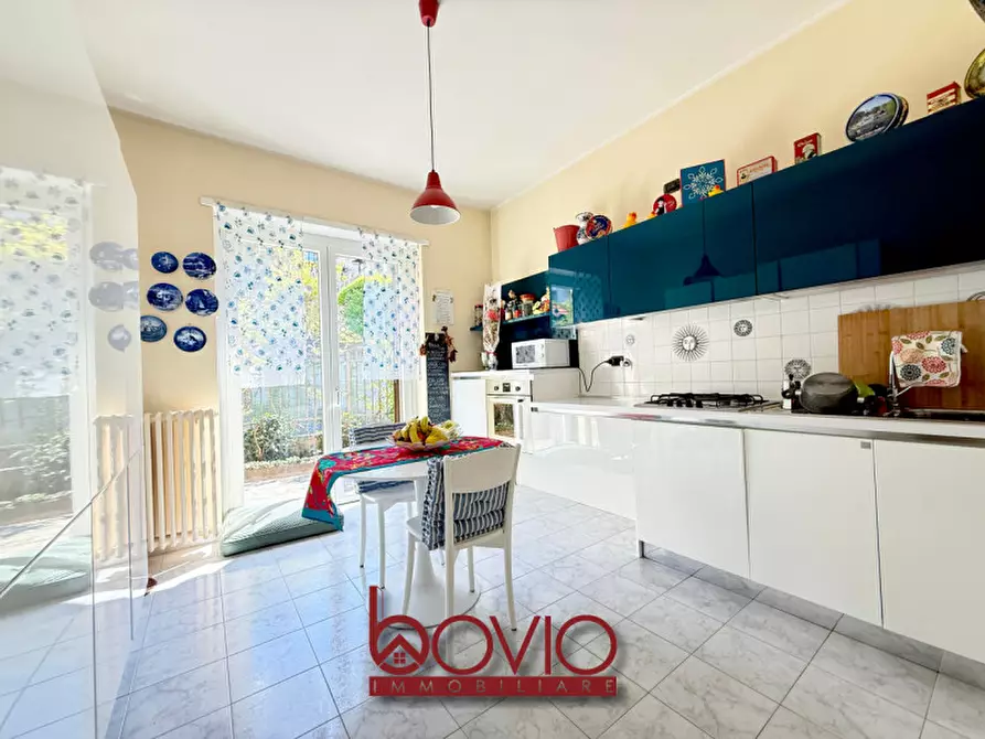 Immagine 27 di Villa in vendita  in STRADA DEL VESIO N°35 a Castiglione Torinese