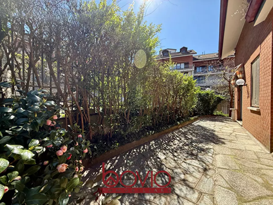 Immagine 32 di Villa in vendita  in STRADA DEL VESIO N°35 a Castiglione Torinese
