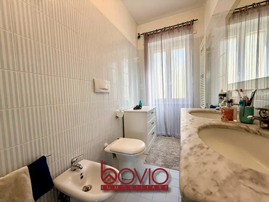 Immagine 33 di Villa in vendita  in STRADA DEL VESIO N°35 a Castiglione Torinese