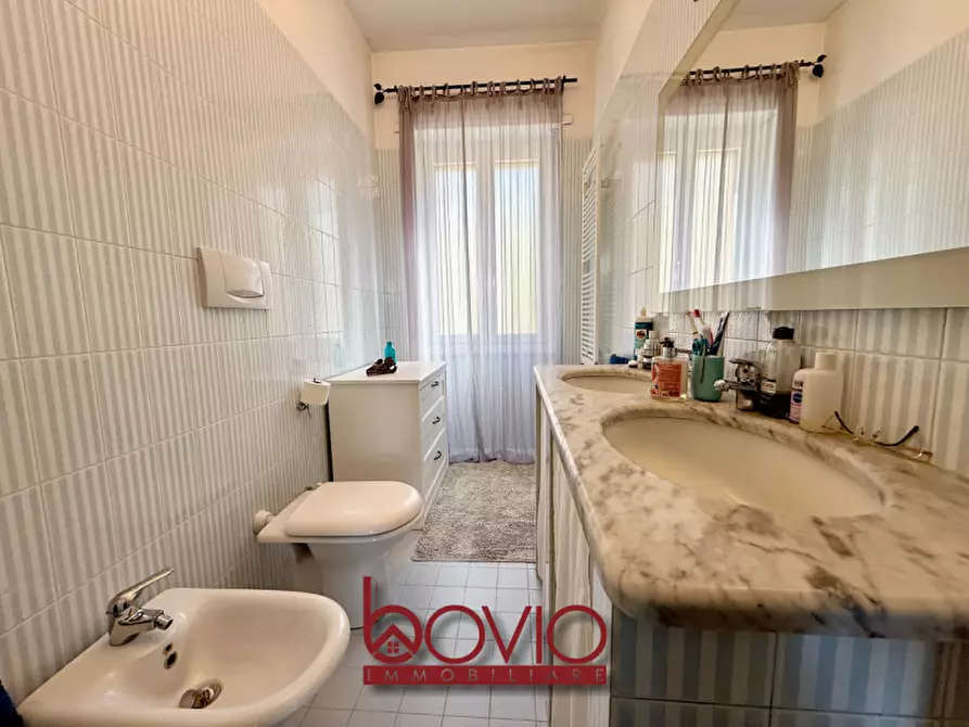 Immagine 35 di Villa in vendita  in STRADA DEL VESIO N°35 a Castiglione Torinese