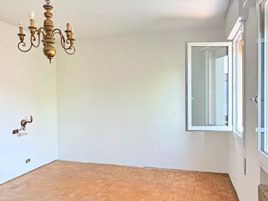 Immagine 23 di Casa bifamiliare in vendita  in via Rovigo a Padova