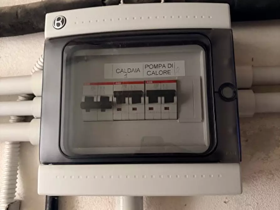 Immagine 34 di Casa bifamiliare in vendita  in via Rovigo a Padova