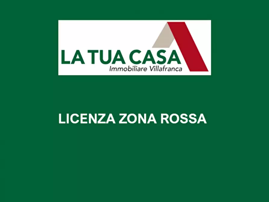 Immagine 1 di Attività commerciale in vendita  a Verona