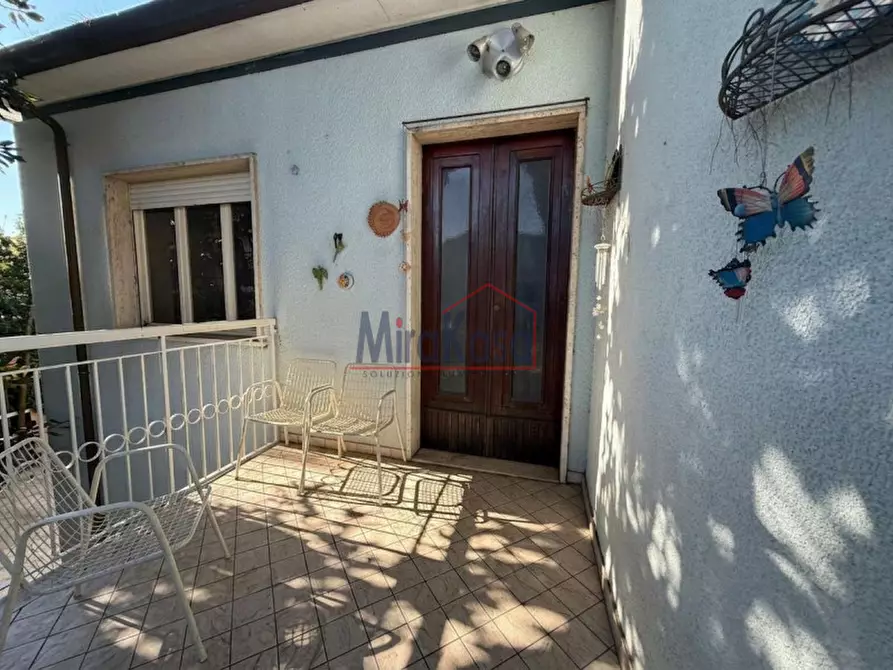 Immagine 6 di Appartamento in vendita  in Viale Pola a Cervia