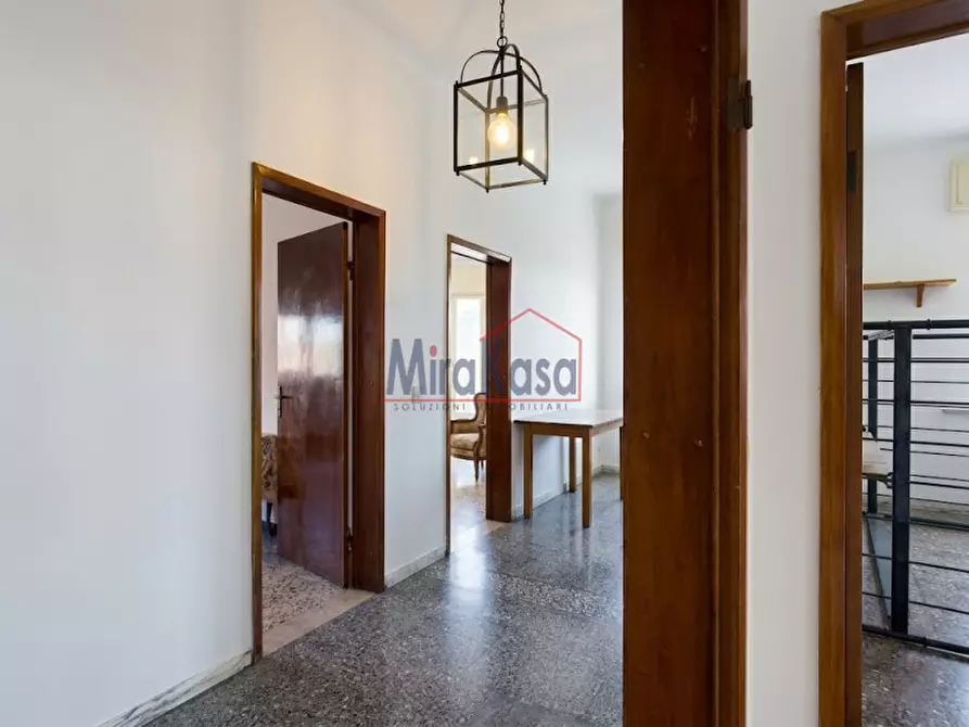 Immagine 13 di Appartamento in vendita  in Viale Pola a Cervia