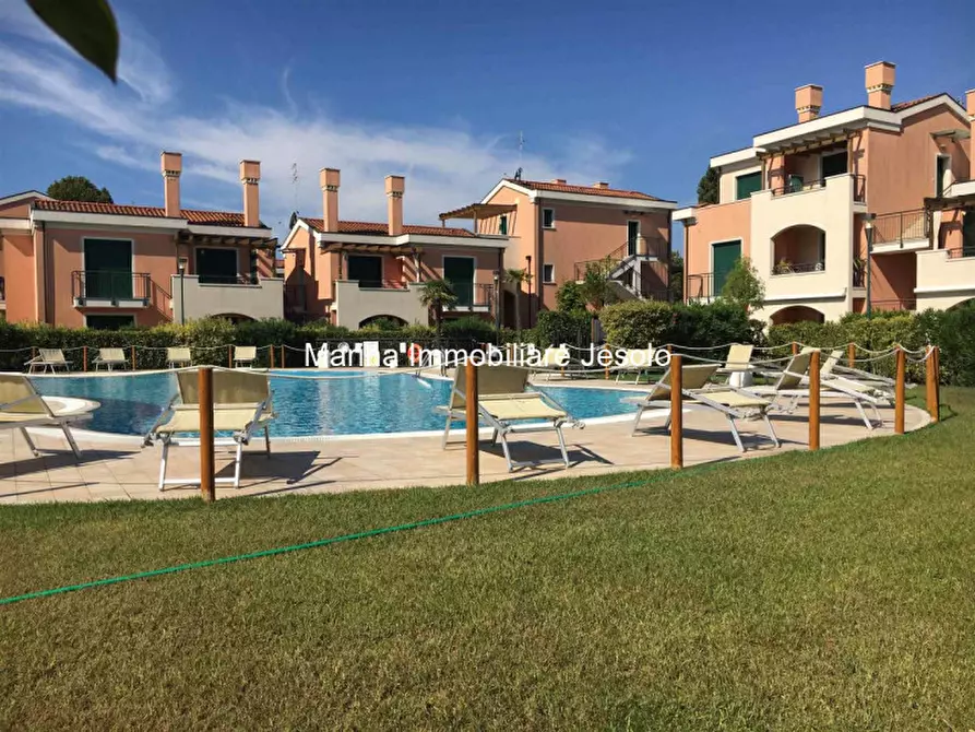 Immagine 1 di Appartamento in vendita  in Via dell'Angelo a Jesolo