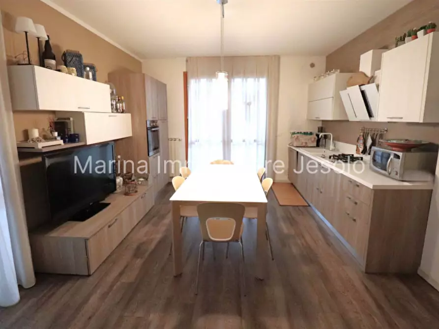 Immagine 6 di Appartamento in vendita  in Via dell'Angelo a Jesolo