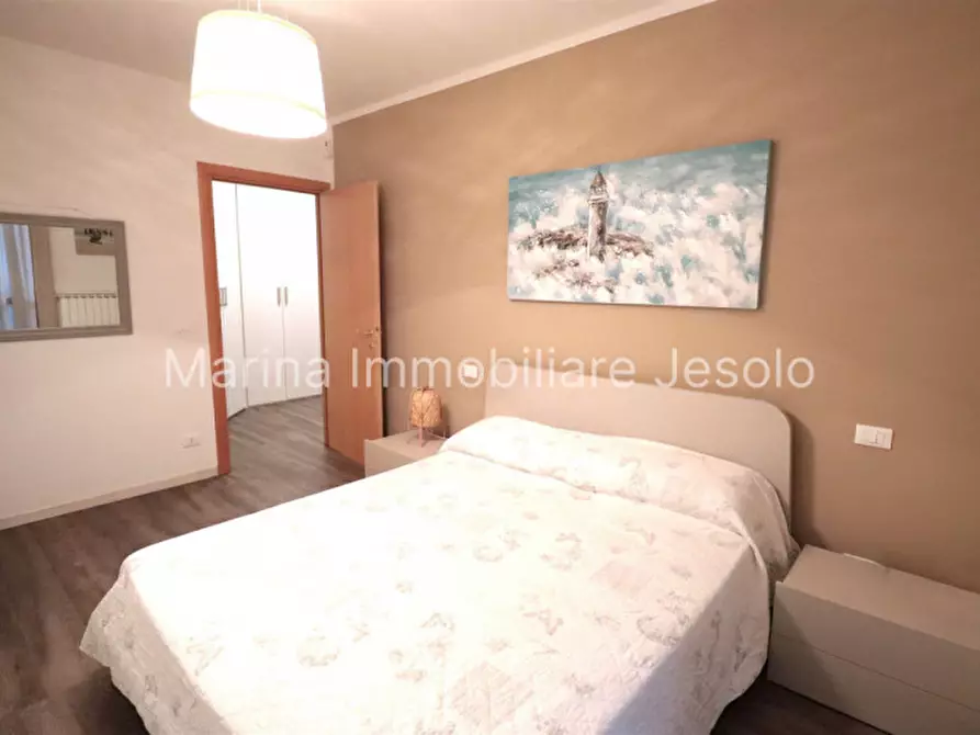 Immagine 11 di Appartamento in vendita  in Via dell'Angelo a Jesolo