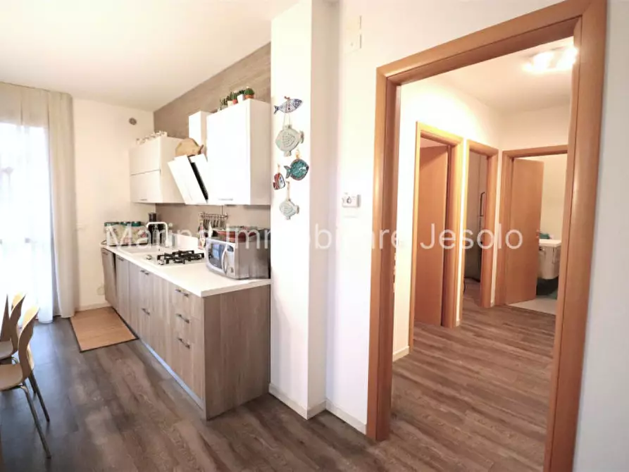 Immagine 13 di Appartamento in vendita  in Via dell'Angelo a Jesolo