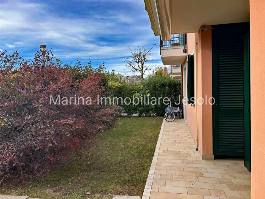 Immagine 20 di Appartamento in vendita  in Via dell'Angelo a Jesolo