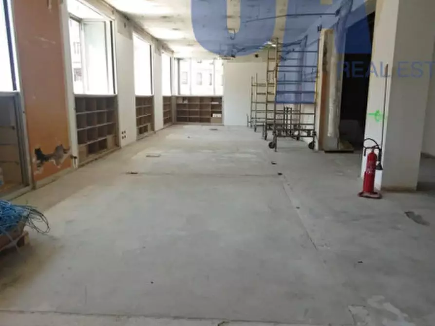Immagine 9 di Ufficio in affitto  in VIA TURATI FILIPPO a Milano