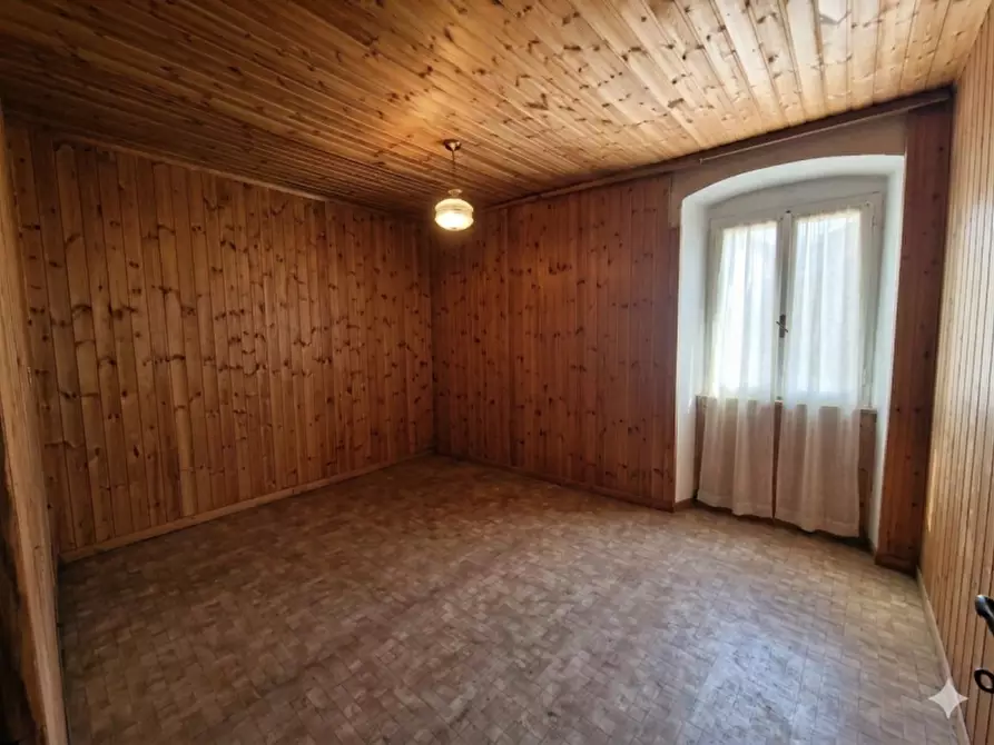 Immagine 10 di Appartamento in vendita  in CORSO VITTORIO EMANUELE n. 22 Piano T-1 a Silanus