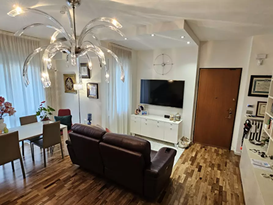 Immagine 2 di Appartamento in vendita  in VIA CONTE VERDE 43 a Asti