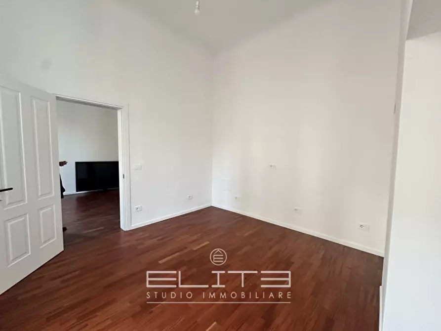 Immagine 5 di Appartamento in vendita  in P.ZZA  ROMA a Ancona